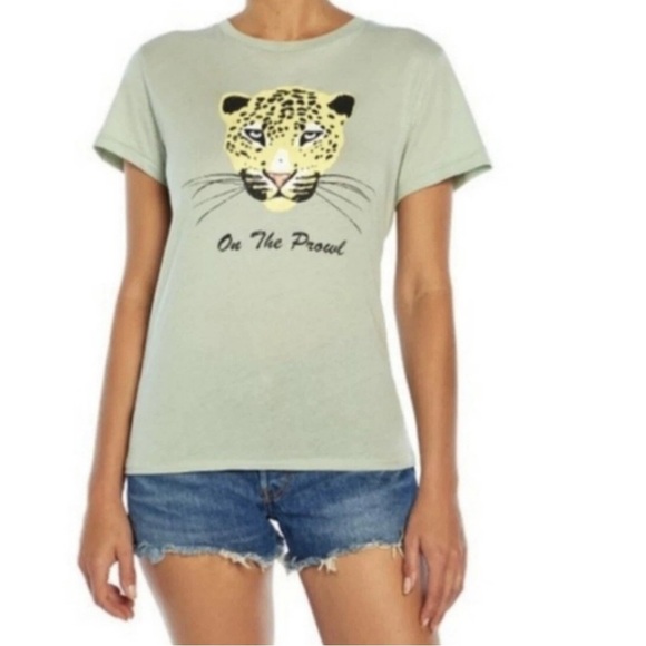 Wildfox On the Prowl Keke Cheetah Graphic Tee T Shirt Small NEW.   139 - Picture 1 of 3